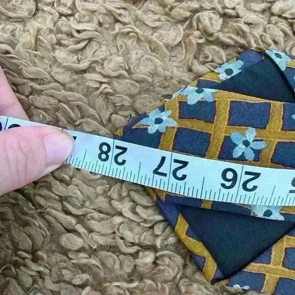 Hugo Boss Silk Tie Men’s Floral Geometric Yellow Blue Made in Italy homecoming - Picture 3 of 5
